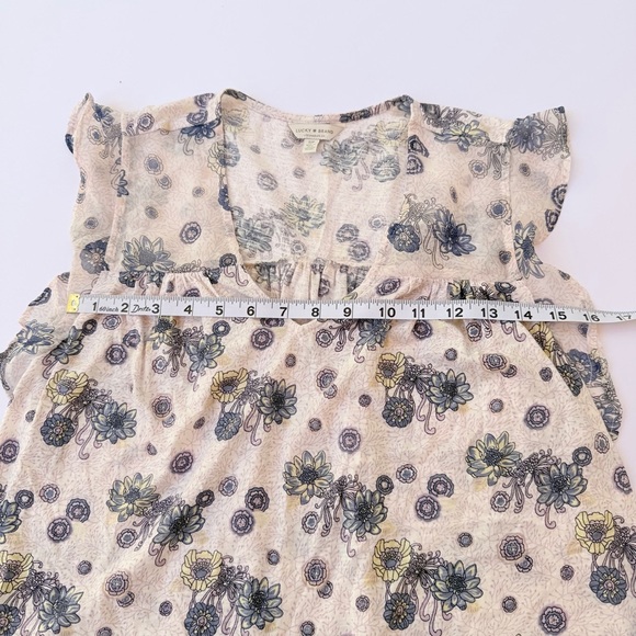 Woman’s Lucky Brand Short Sleeve Blouse Size Small Petite​ - Picture 3 of 5